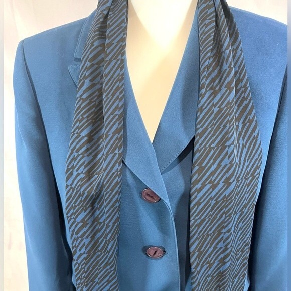 Evan Picone 3 piece blue and black skirt suit size 14P NWOT - Picture 2 of 7